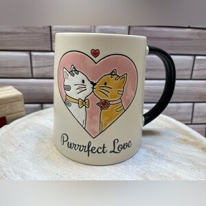 Spectrum ❤️”Purrfect Love “Hand painted kittens  17oz Mug NWT